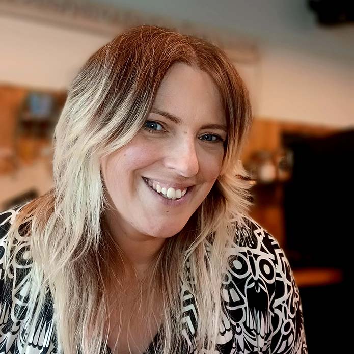 Amy Wright Cafe Recharge founder